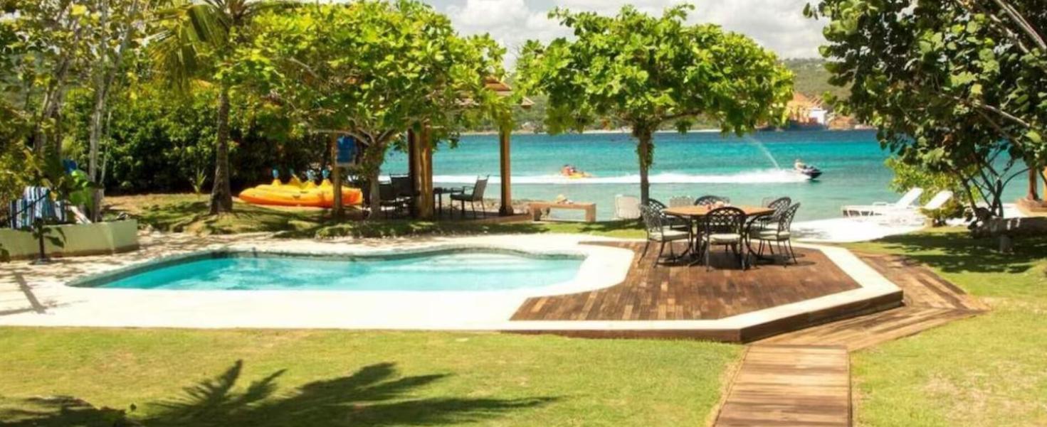 Sea Grapes Air-Conditioned 6-Bedroom Home With Cottage Discovery Bay Exteriör bild